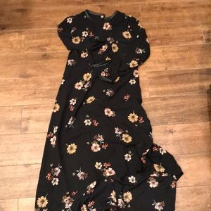 Who What Wear Dress. Long Sleeves